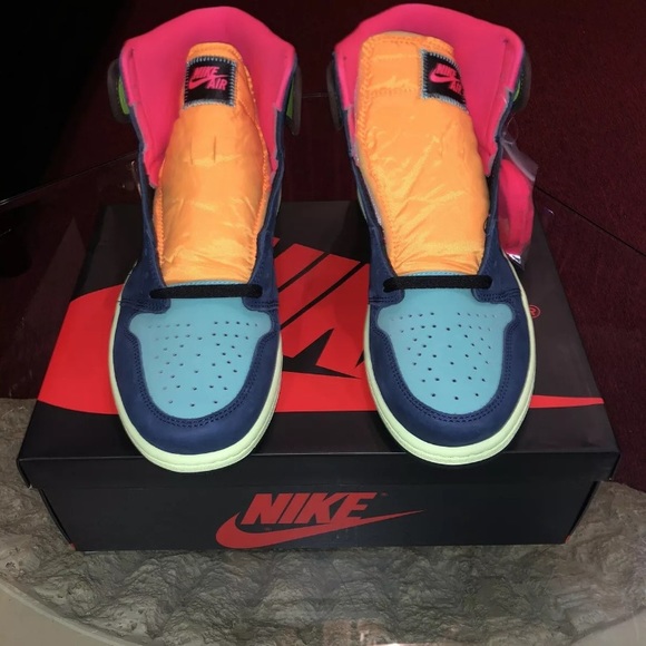 Jordan 1 Retro High Tokyo Bio Hack - Picture 3 of 6